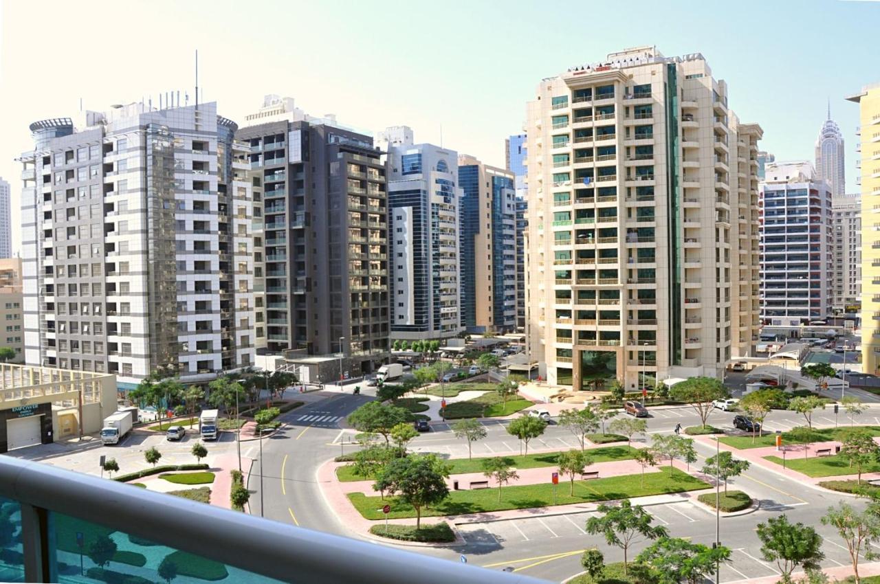 Care Holiday Homes Apartments Barsha Heights Dubai Esterno foto