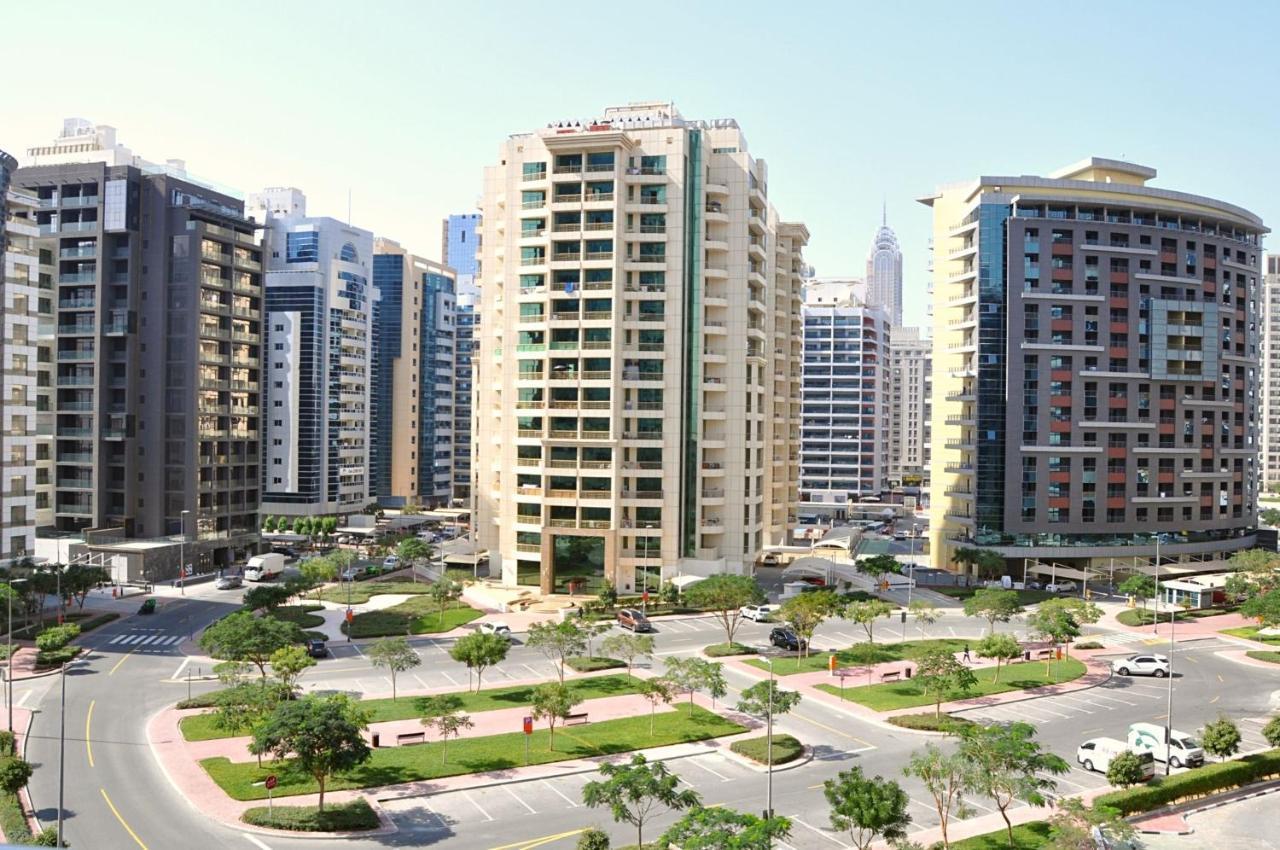 Care Holiday Homes Apartments Barsha Heights Dubai Esterno foto