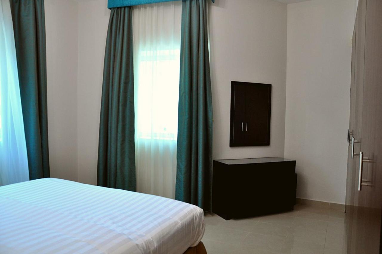 Care Holiday Homes Apartments Barsha Heights Dubai Esterno foto